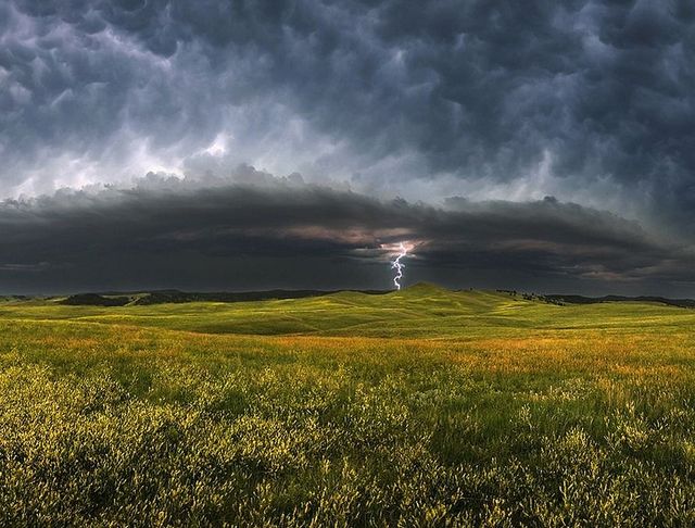 Гроза_в_Южной_Дакоте