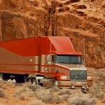Американский грузовик в пустыне США