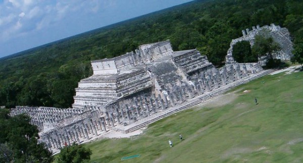 Древняя_пирамида_на Юкатане