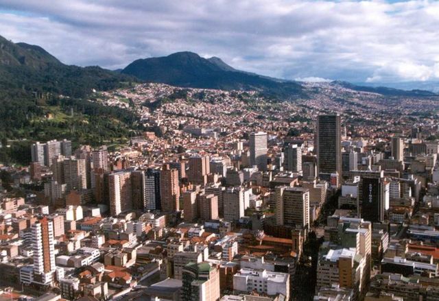 Вид_на_Боготу