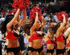 Девушки_групп_поддержки_черлидинг_NBA_Chicago_Bulls_фото_15