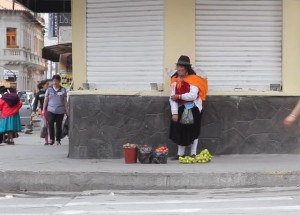Улица_в_Амбато_Ecuador
